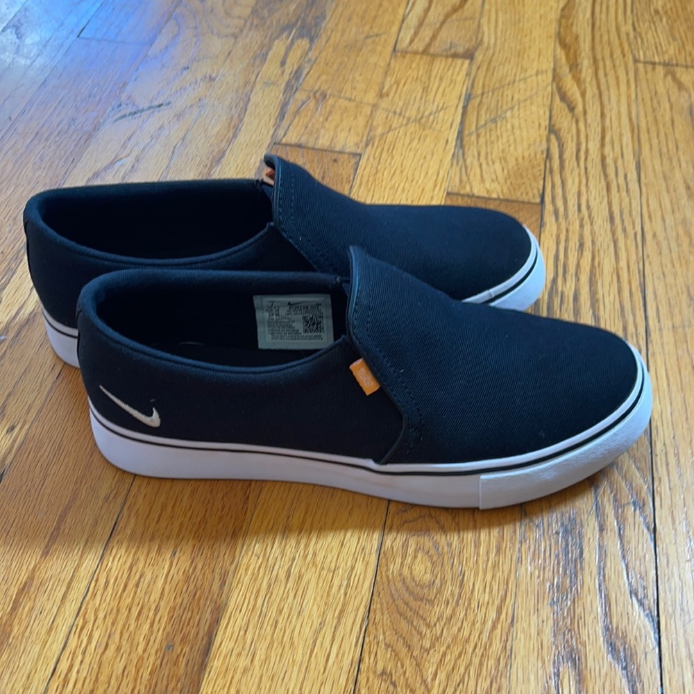 Nike slip-ons